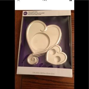 Wilton 120-1032 Unity Candle Heart Scroll